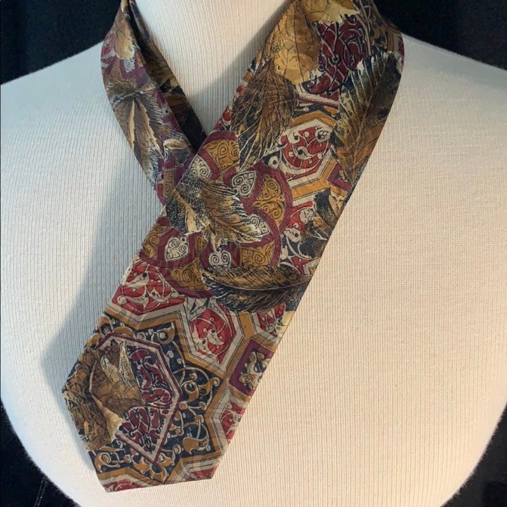 Vintage Surrey mens brown red patterned tie